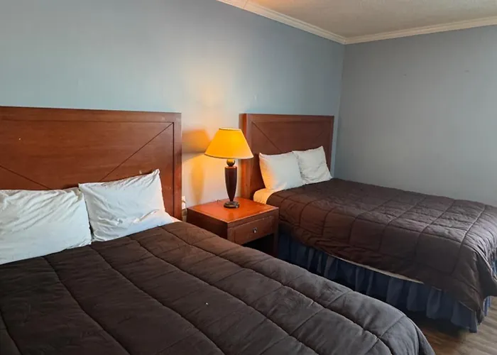 Country Road Motor Inn